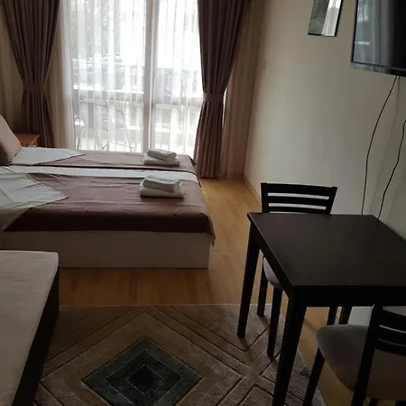 студио Vigo Апартамент Несебър